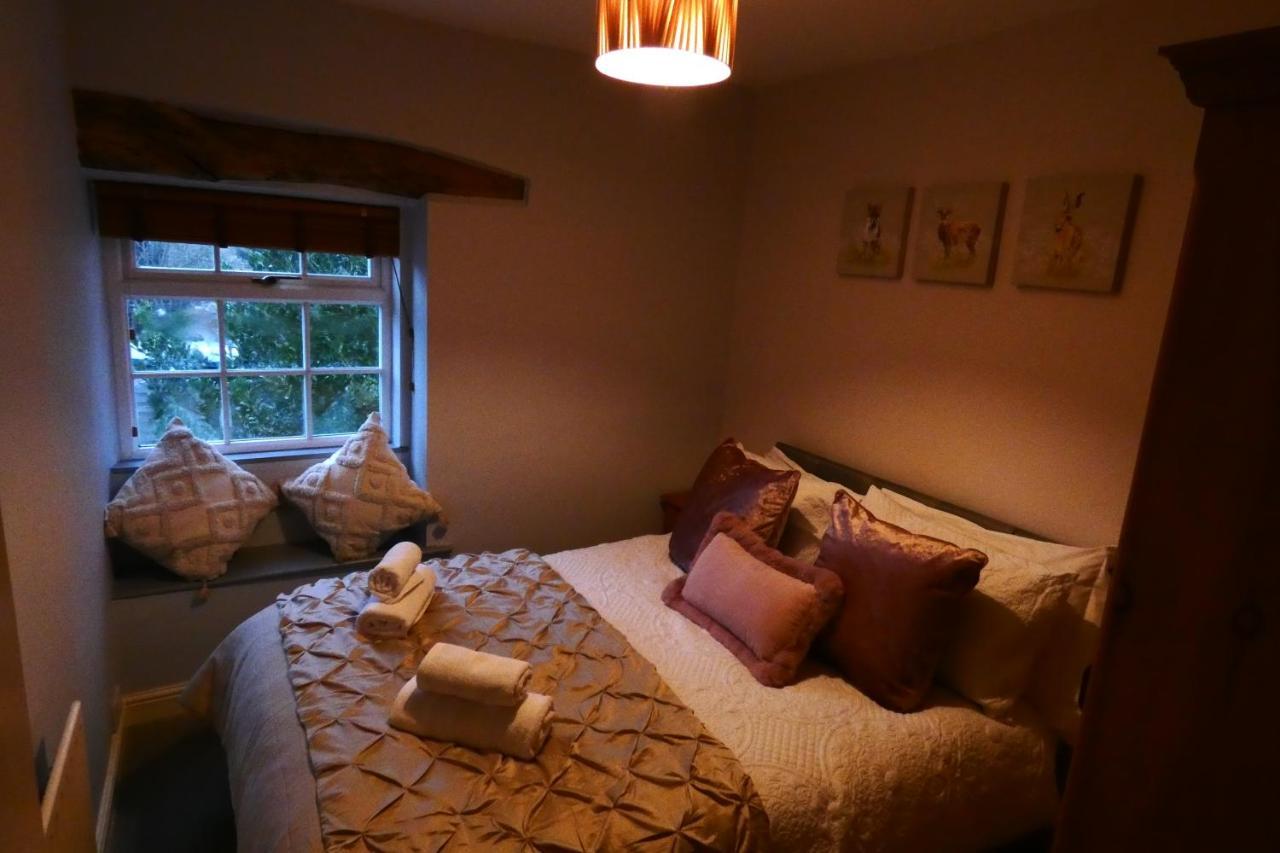 Apperley Bridge Redfearn Cottage מראה חיצוני תמונה