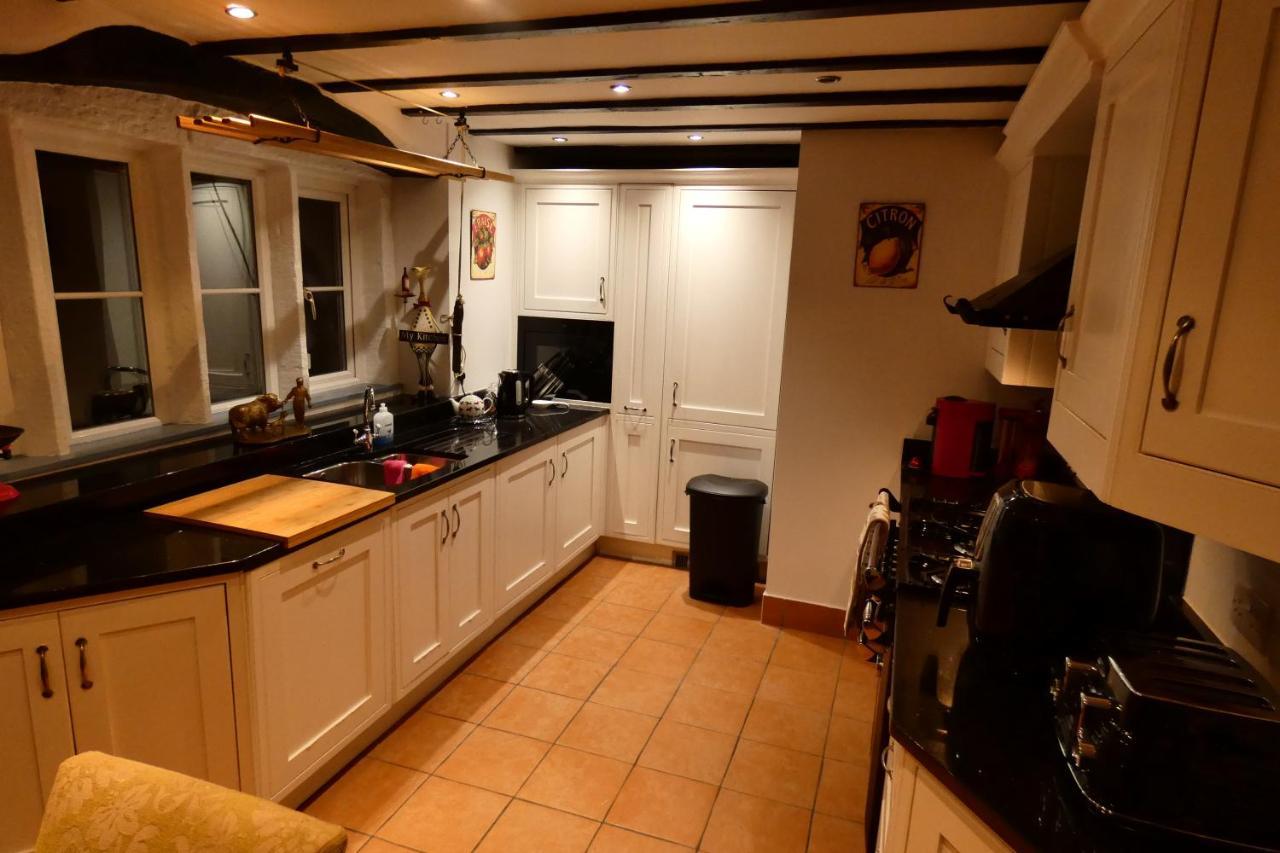 Apperley Bridge Redfearn Cottage מראה חיצוני תמונה