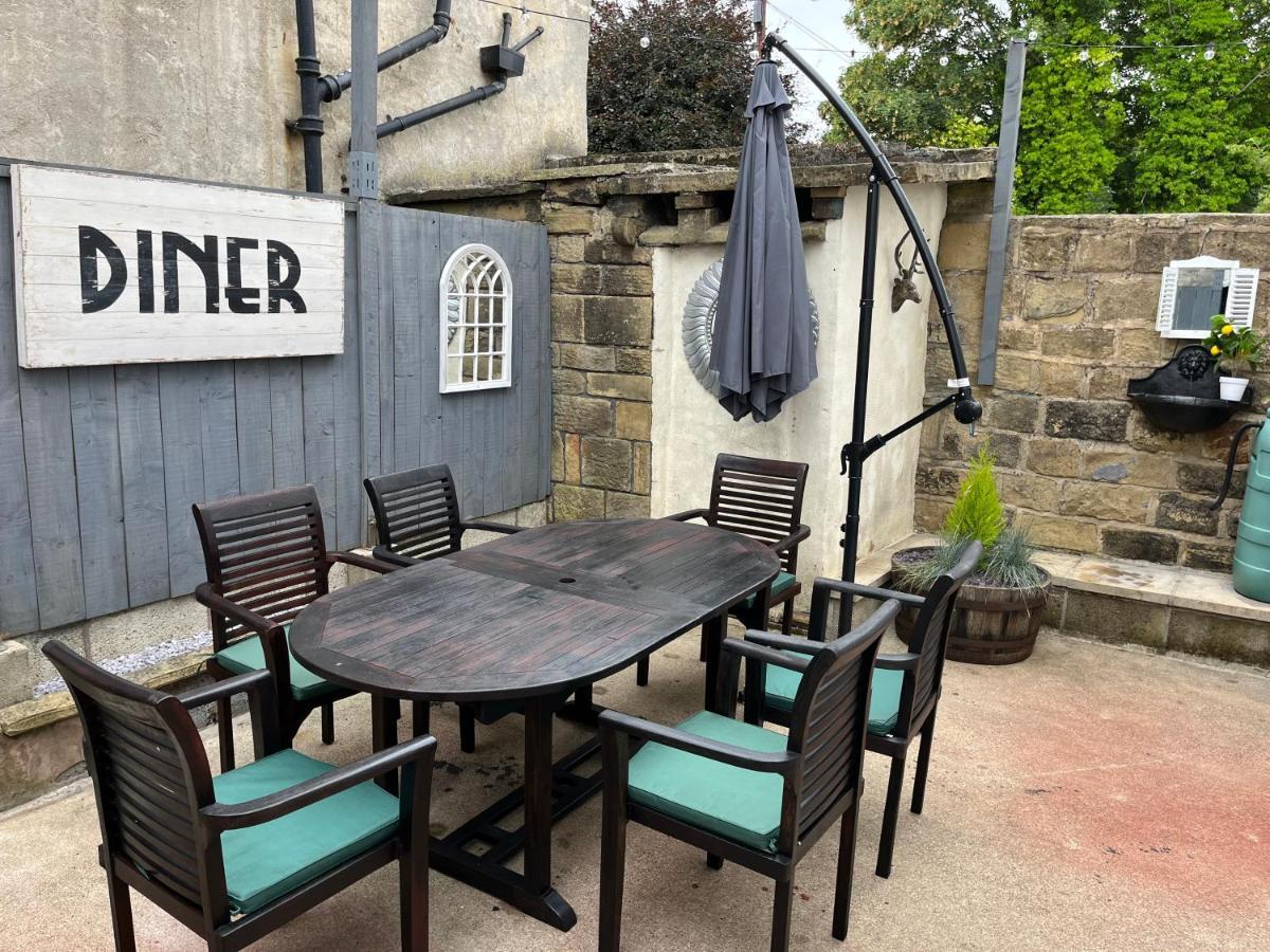 Apperley Bridge Redfearn Cottage מראה חיצוני תמונה